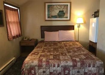 West Motel hotel thumbnail 8