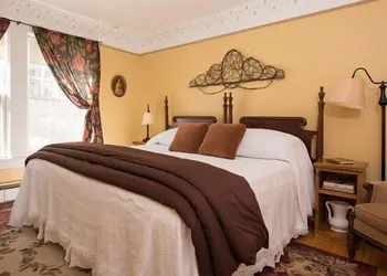 Golden Stage Inn B&B hotel thumbnail 3