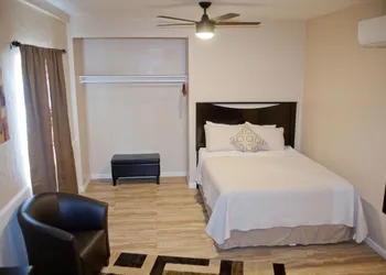 The Green Tree Hotel hotel thumbnail 7