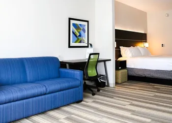 Holiday Inn Express & Suites Kingston-Ulster by IHG hotel thumbnail 5
