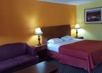 Roadway Inn hotel thumbnail 5