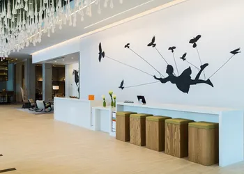 Renaissance Atlanta Airport Gateway Hotel hotel thumbnail 5