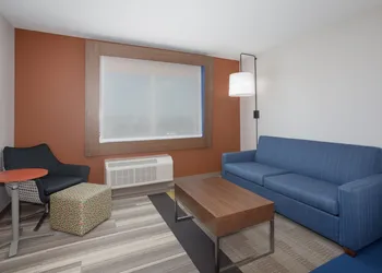 Holiday Inn Express & Suites Sioux City North-Event Center by IHG hotel thumbnail 6