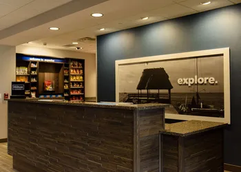 Hampton Inn Superior Duluth hotel thumbnail 2