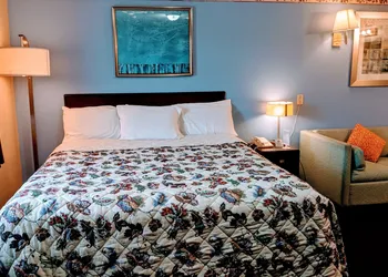 Executive Inn Thomson hotel thumbnail 7