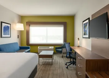 Holiday Inn Express & Suites West Des Moines - Jordan Creek by IHG hotel thumbnail 8