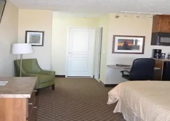 Battle Mountain Inn hotel thumbnail 4