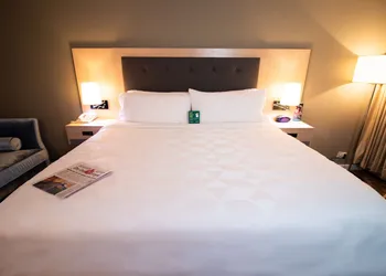 Holiday Inn Scranton East - Dunmore by IHG hotel thumbnail 8