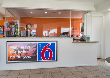 Motel 6 San Bernardino, CA - Downtown hotel thumbnail 6