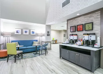 Hampton Inn & Suites Glenarden/Washington DC hotel thumbnail 3