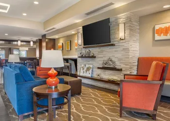 Comfort Suites Florence - Cincinnati South hotel thumbnail 5