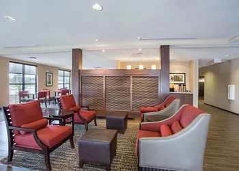 Comfort Inn & Suites Zachary hotel thumbnail 6