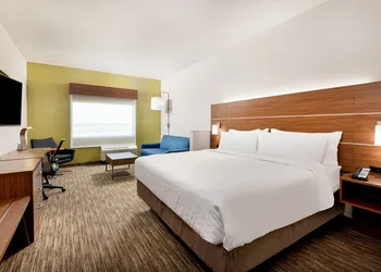 Holiday Inn Express & Suites Punta Gorda by IHG hotel thumbnail 5