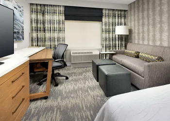 Hilton Garden Inn Westchester Dobbs Ferry, NY hotel thumbnail 8