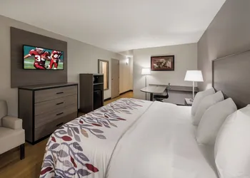 Red Roof Inn Dumfries - Quantico hotel thumbnail 7
