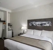 Ramada by Wyndham Revelstoke hotel detail image 4