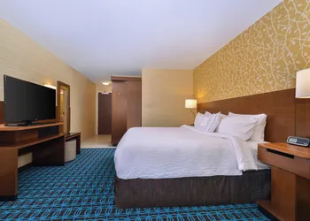 Fairfield Inn & Suites by Marriott Coralville hotel thumbnail 5