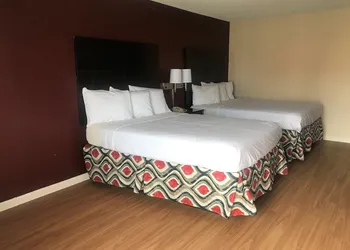 Red Roof Inn & Suites San Angelo hotel thumbnail 4
