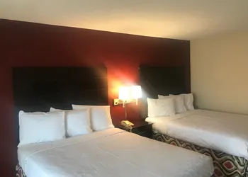Red Roof Inn & Suites San Angelo hotel thumbnail 5