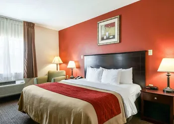 Quality Inn Kingsville Hwy 77 hotel thumbnail 4