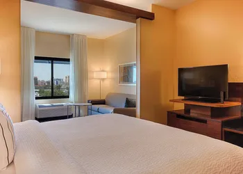 Fairfield Inn & Suites by Marriott Clearwater Beach hotel thumbnail 5