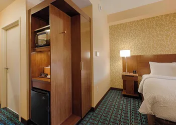 Fairfield Inn & Suites by Marriott Clearwater Beach hotel thumbnail 8