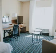 Fairfield Inn & Suites Lincoln Airport hotel detail image 7