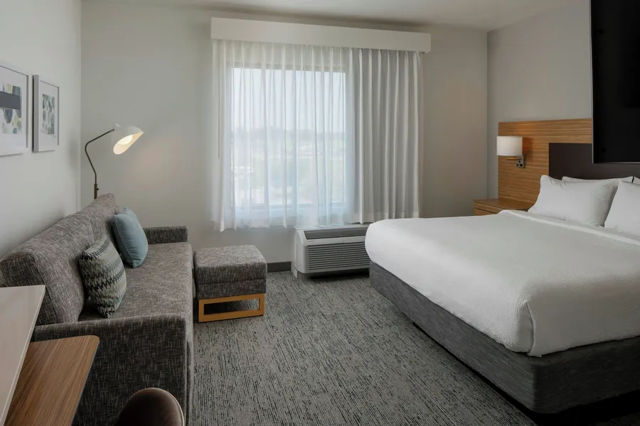 TownePlace Suites by Marriott Foley at OWA hotel detail image 6