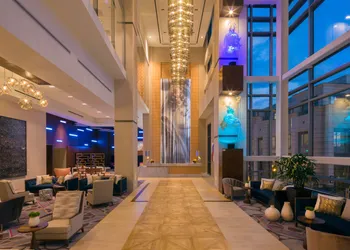 Hilton Norfolk The Main hotel thumbnail 2