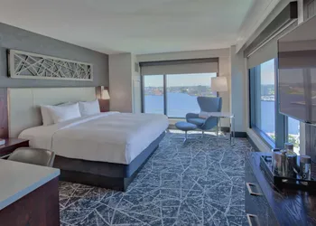 Hilton Norfolk The Main hotel thumbnail 8