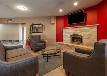 Quality Inn Redgranite hotel thumbnail 4