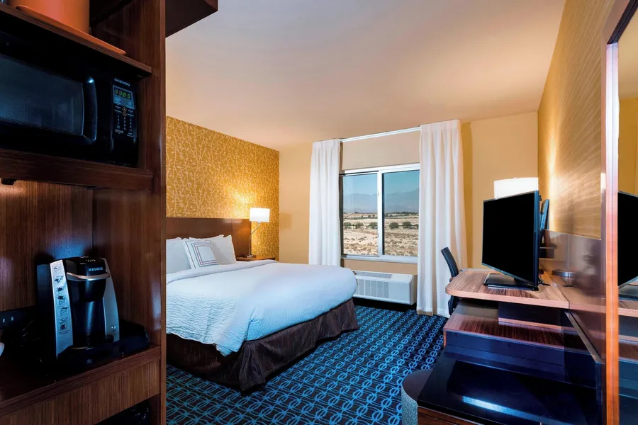 Fairfield by Marriott Inn & Suites Palm Desert Coachella Valley hotel detail image 6
