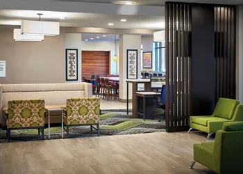 Holiday Inn Express Niagara-On-The-Lake by IHG hotel thumbnail 4
