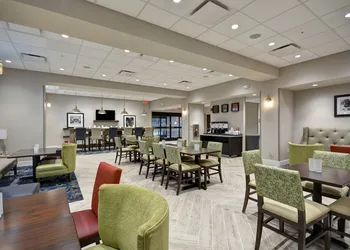 Hampton Inn Livonia Detroit hotel thumbnail 4