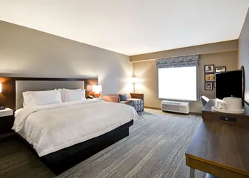 Hampton Inn Livonia Detroit hotel thumbnail 5