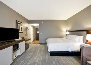 Hampton Inn Livonia Detroit hotel thumbnail 6