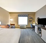 Hampton Inn Livonia Detroit hotel detail image 7