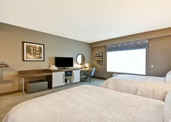 Hampton Inn Livonia Detroit hotel thumbnail 8
