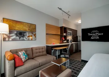 TownePlace Suites Fort Worth University Area/Medical Center hotel thumbnail 4