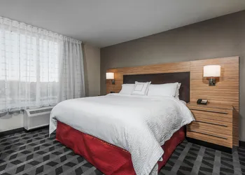 TownePlace Suites Fort Worth University Area/Medical Center hotel thumbnail 8