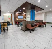 Holiday Inn Express & Suites Lake Charles South Casino Area by IHG hotel detail image 4