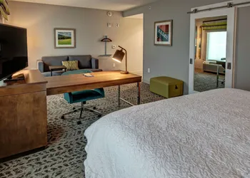 Hampton Inn & Suites Nashville/Goodlettsville hotel thumbnail 6