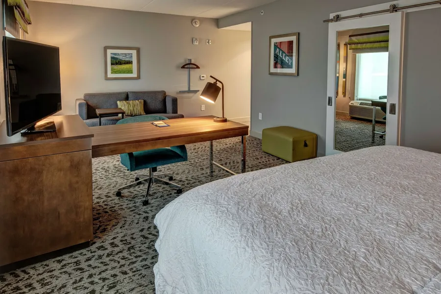 Hampton Inn & Suites Nashville/Goodlettsville hotel detail image 6