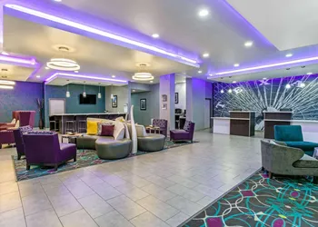 La Quinta Inn & Suites by Wyndham Lubbock South hotel thumbnail 4