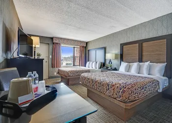 Blue Creek Inn hotel thumbnail 4