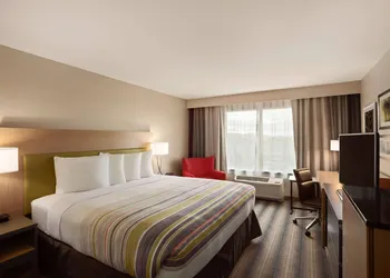 Country Inn & Suites by Radisson Lawrence hotel thumbnail 5