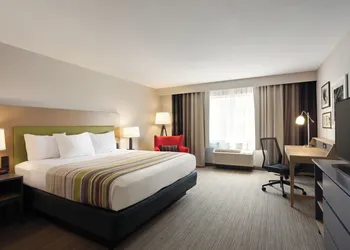 Country Inn & Suites by Radisson Lawrence hotel thumbnail 6