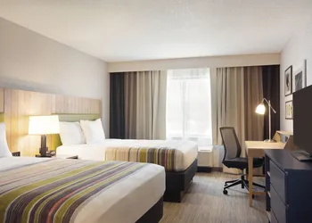 Country Inn & Suites by Radisson Lawrence hotel thumbnail 7
