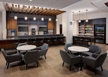 Hyatt Place Glendale / Los Angeles hotel thumbnail 4