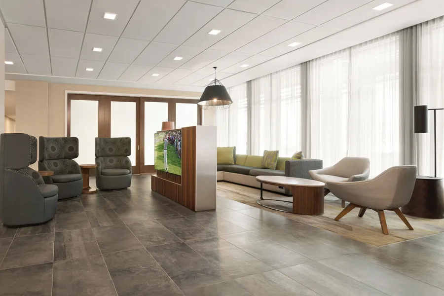 Courtyard by Marriott St Paul Woodbury hotel detail image 2